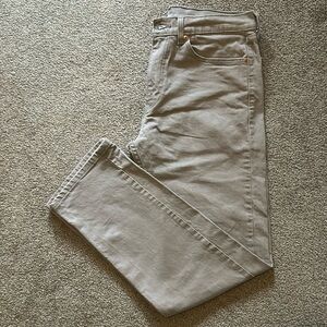 Levi’s Men’s 505 Regular fit khaki tan Jean